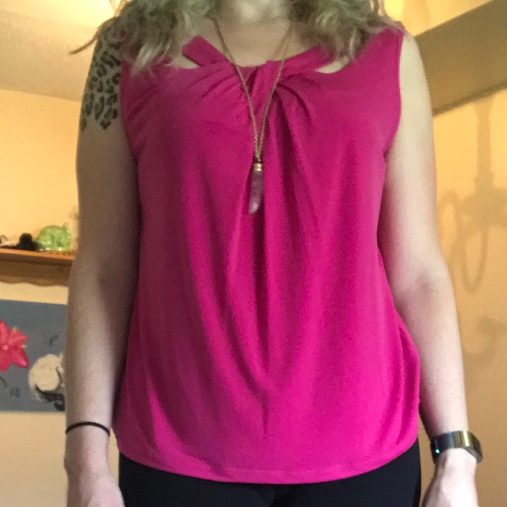 Pink blouse - Picture 2 of 2